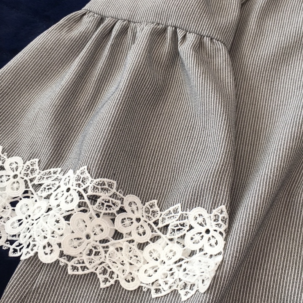 NWT Striped Off the Shoulder Top w/Lace - Picture 2 of 8